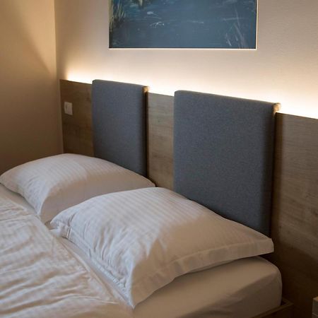 Gostilna S Prenocisci Pav Hotel Rakek Kültér fotó